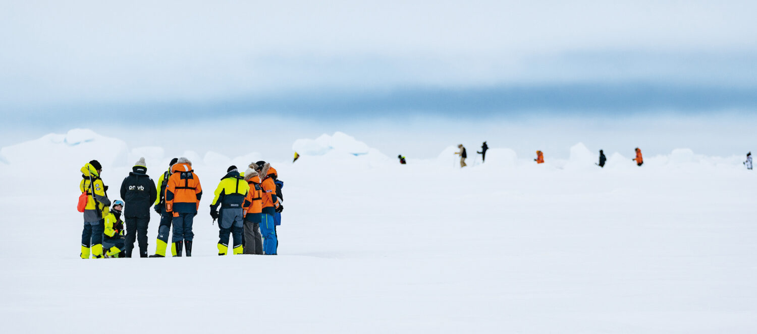 “その先”の極地へ。究極の砕氷客船、いざ