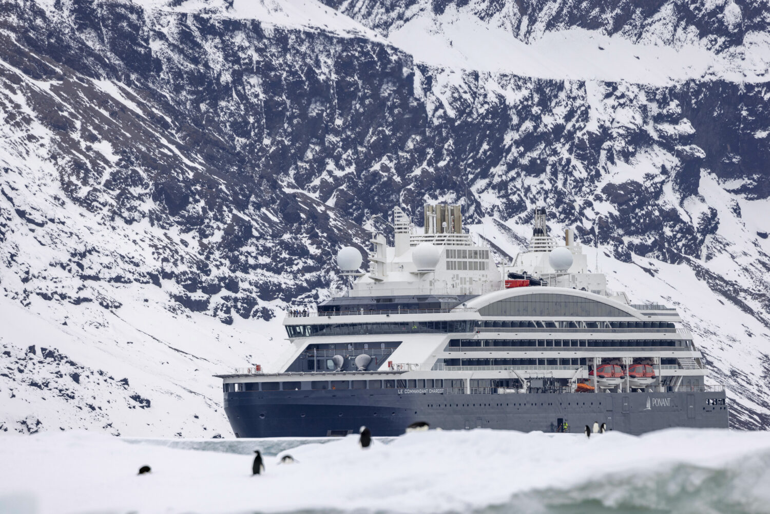 ポナン最新客船、南極の極限緯度に到着、世界新記録を樹立
