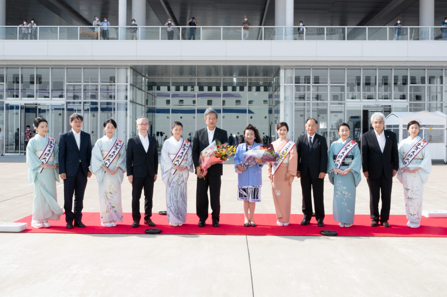 神戸港・金沢港の連携協定記念クルーズ第1弾実施、歓迎セレモニーも開催