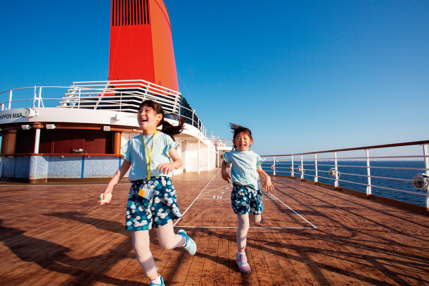 にっぽん丸で春を感じるクルーズへ 新しい気づきに満ちた、子連れ船旅