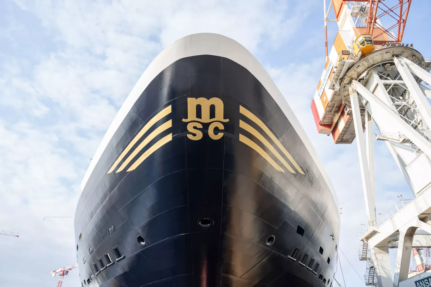 MSC、進水・コインセレモニー・鋼材切断で式典開催