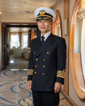 商船三井クルーズ、新船名を 「MITSUI OCEAN SAKURA」に