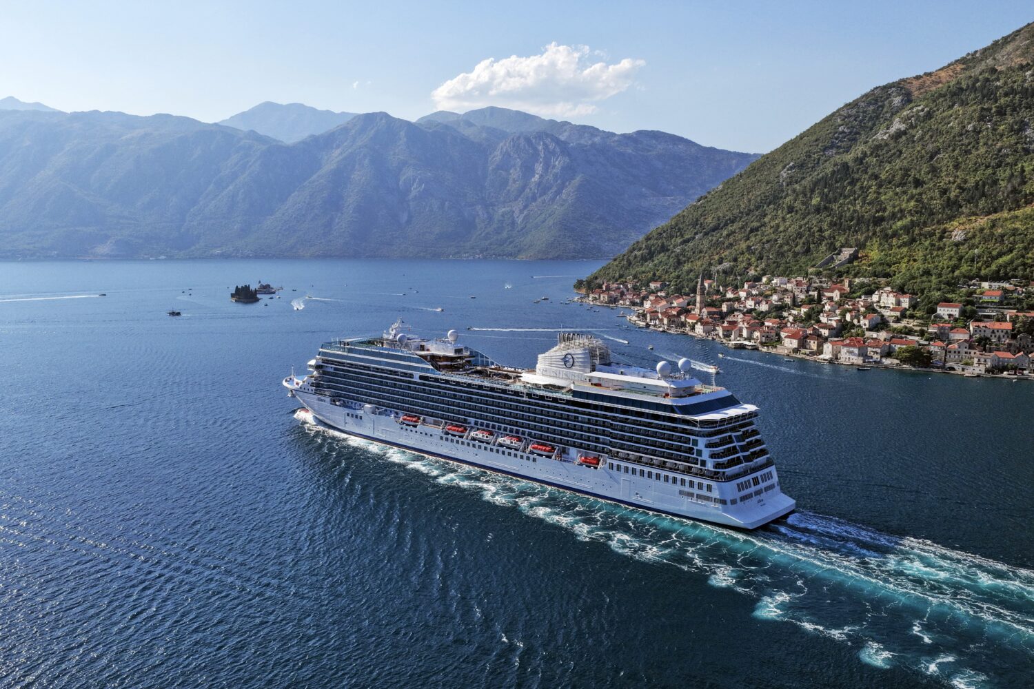 オーシャニア、初の冬季地中海クルーズ実施へ