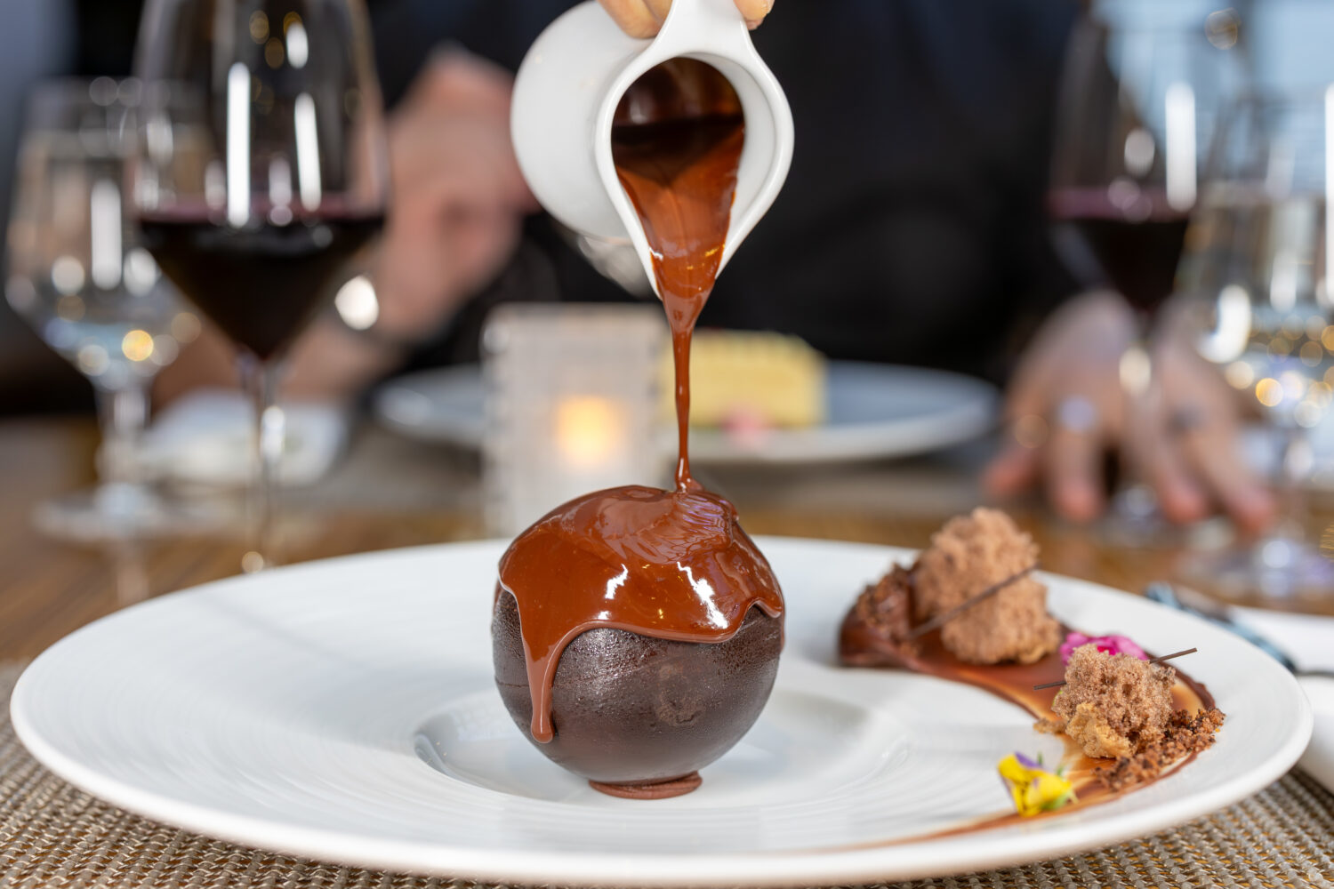 カーニバル、オーストラリア拠点の2隻に新ダイニング