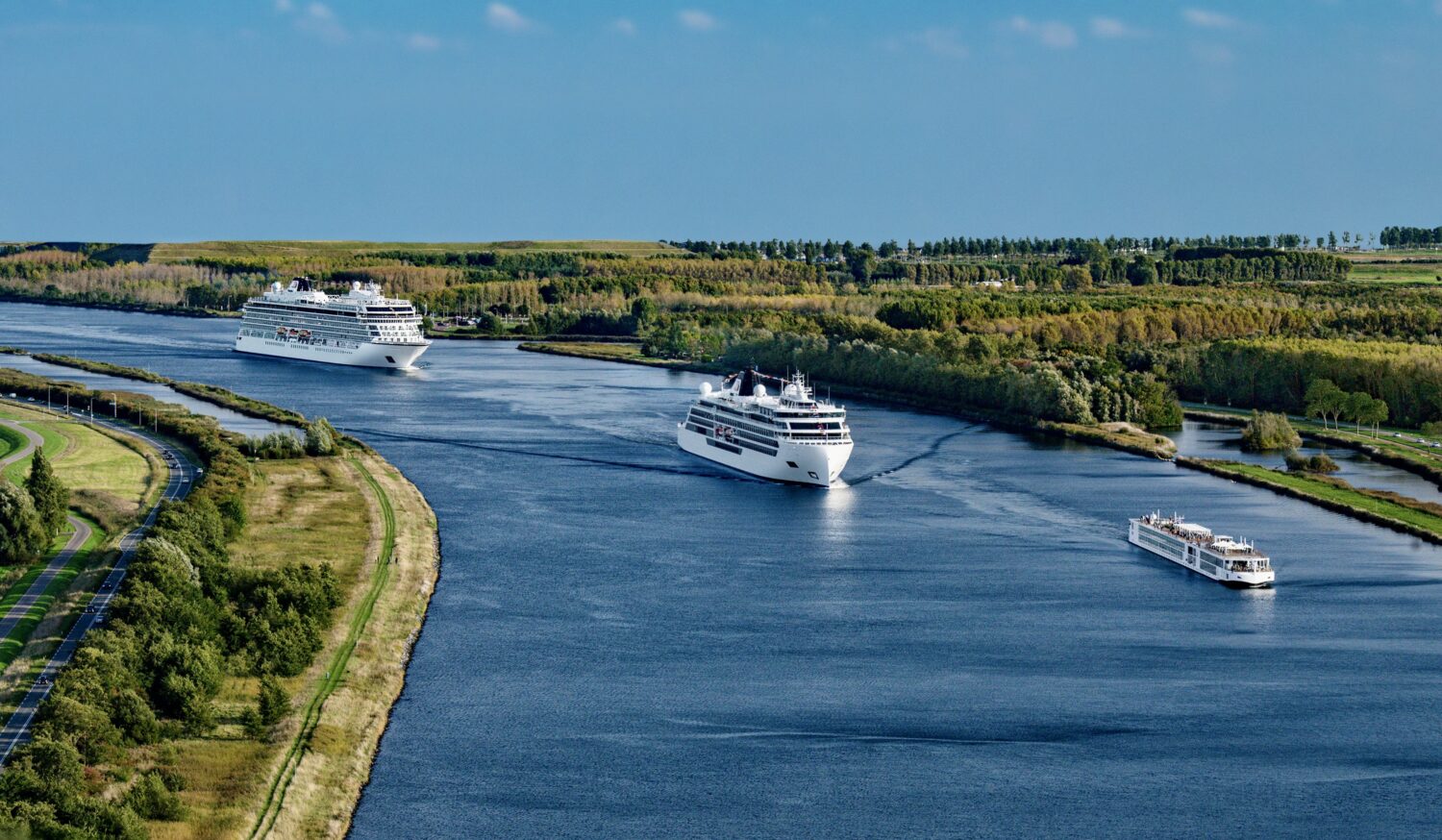 バイキングの2025年決算、大幅な増収増益