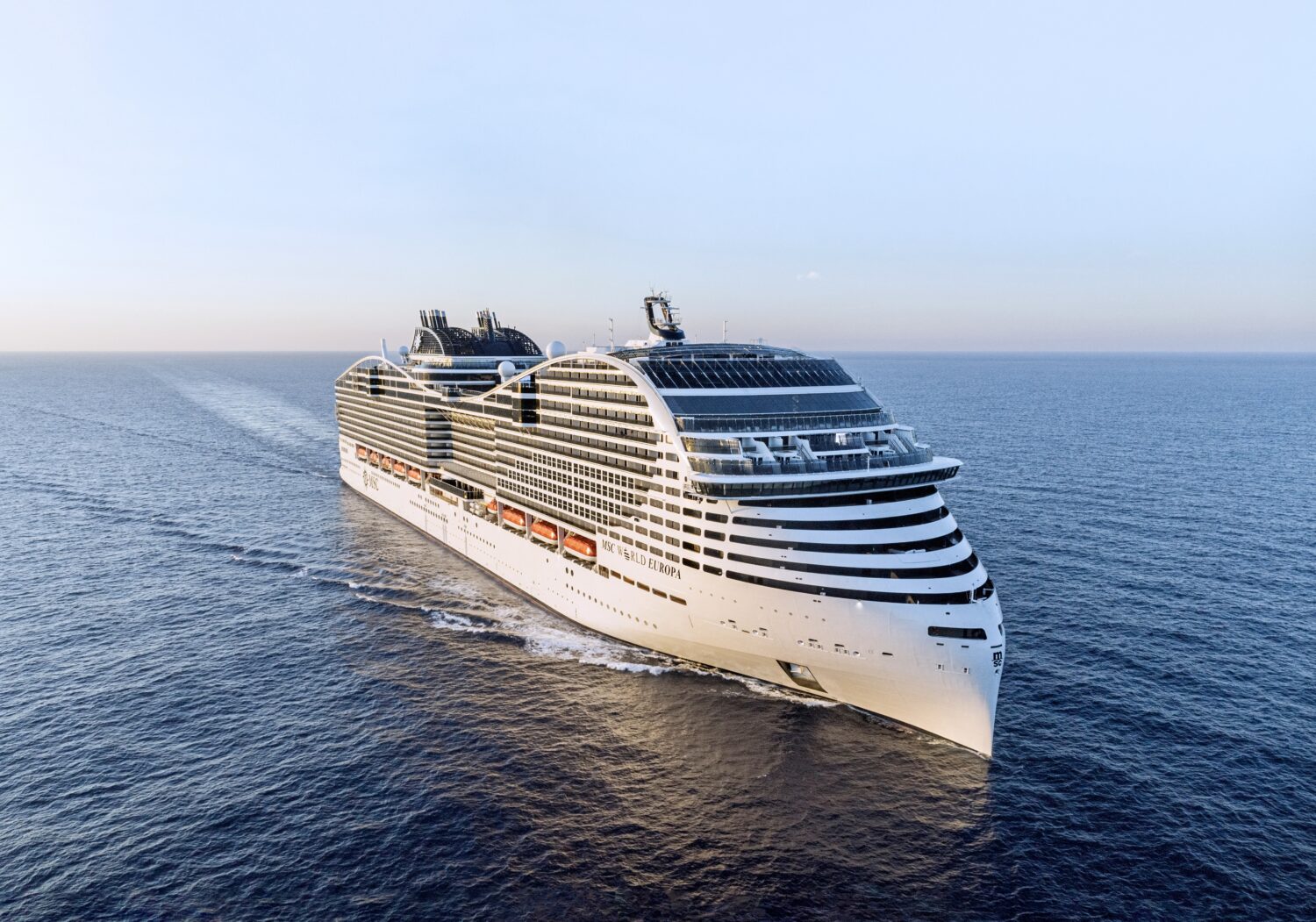 MSCとセレスティアル、中東情勢悪化で中止や配船変更