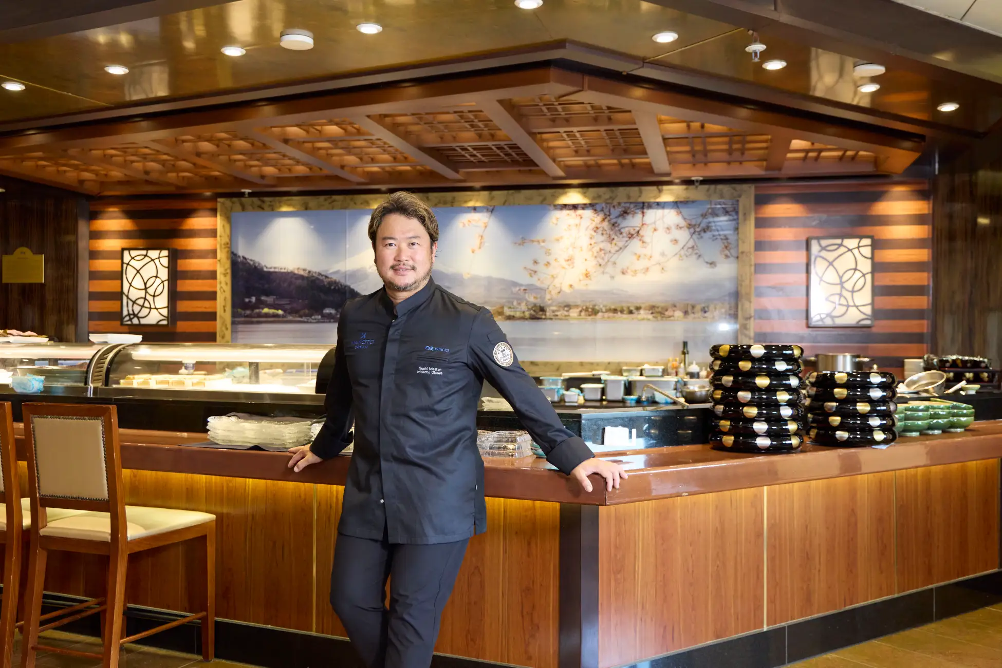 プリンセス、新レストラン「海(Kai)寿司・バイ・マコト」のメディア試食会を開催