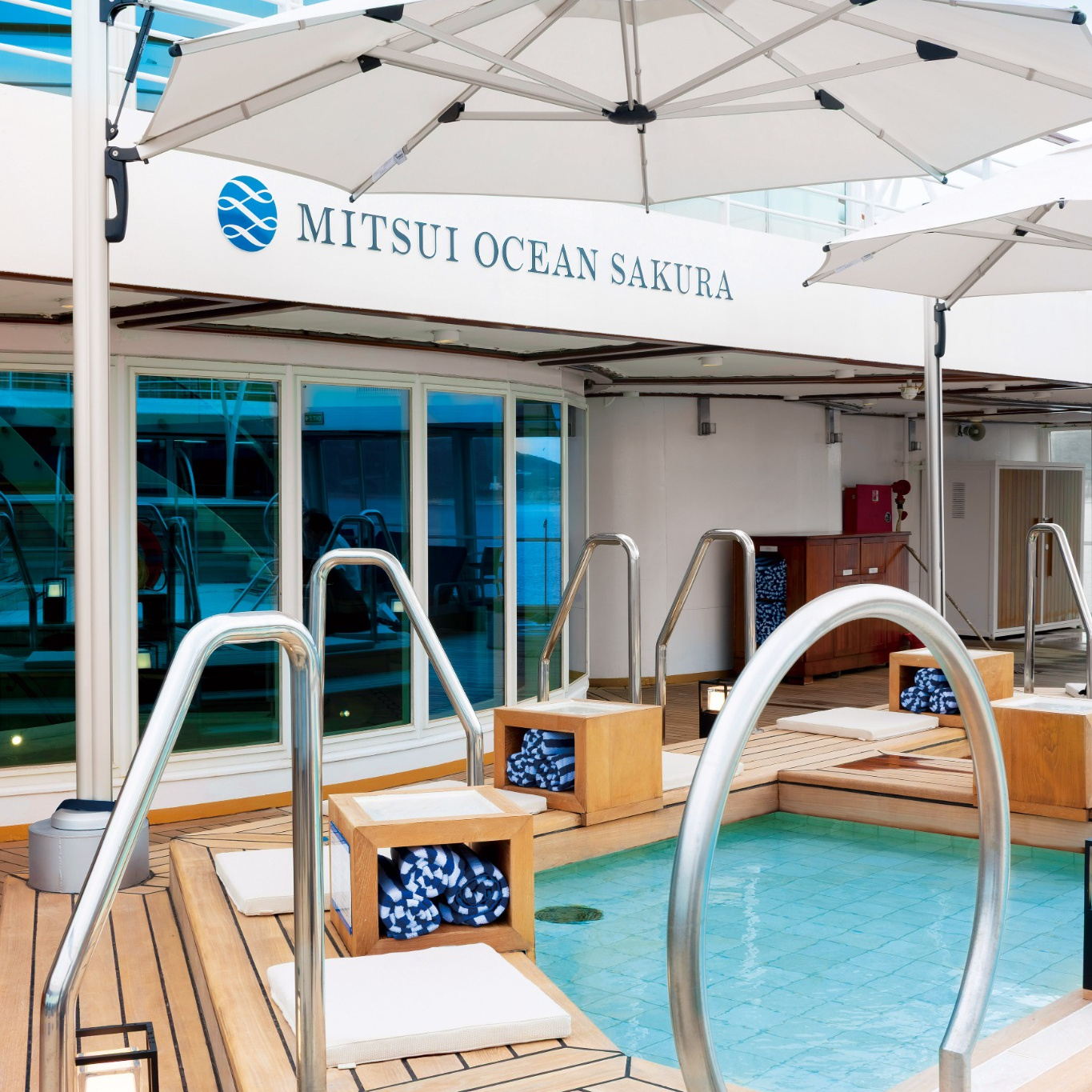 MITSUI&nbsp;OCEAN&nbsp;SAKURAついに就航！ 外国生まれの洗練空間で、日本籍船の安心感を